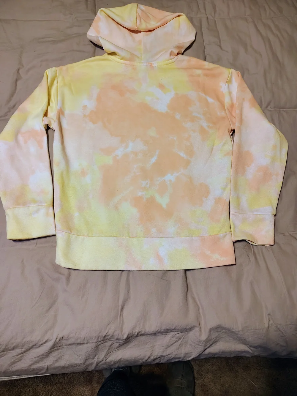 Old Navy Girls Tie-Dye Hoodie in Peach, Yellow & White Size10-12